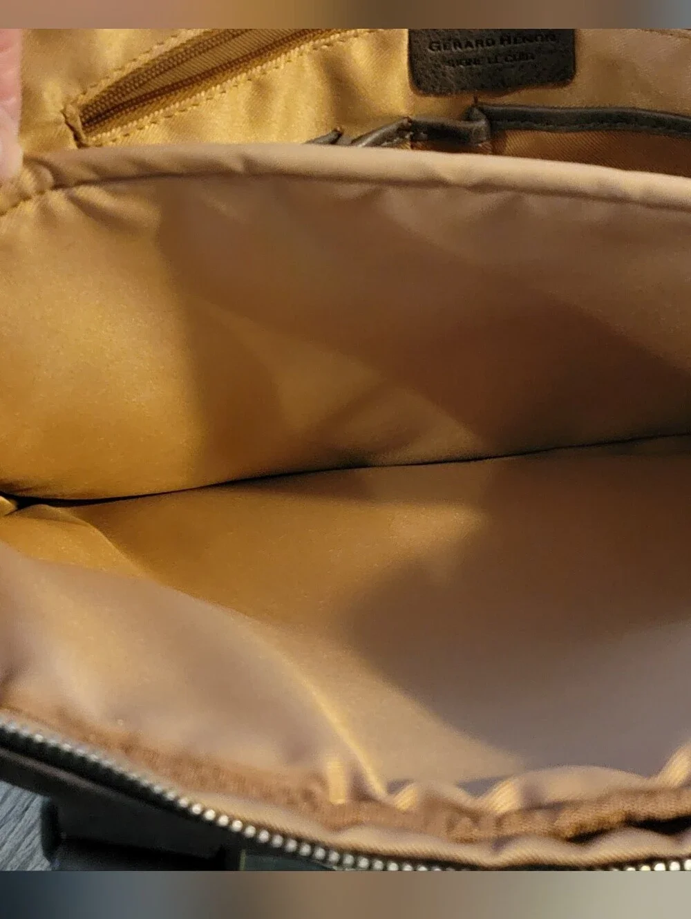 Gerard Henon France Signe Le Cuir Bag Briefcase Commuter Messenger Carry On